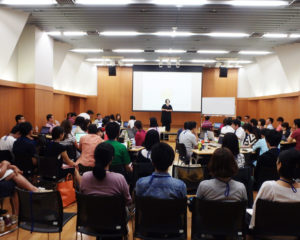 たくさんの方々にご参加いただいております03