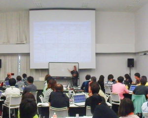 たくさんの方々にご参加いただいております04